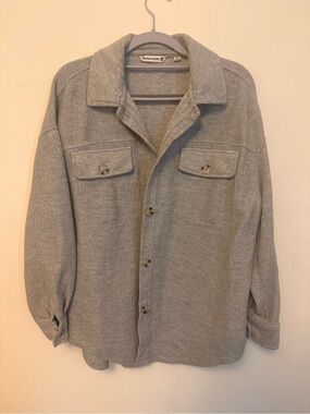 Mountain and Isles Solid Gray Long Sleeve Button-Up Shirt Pockets S
